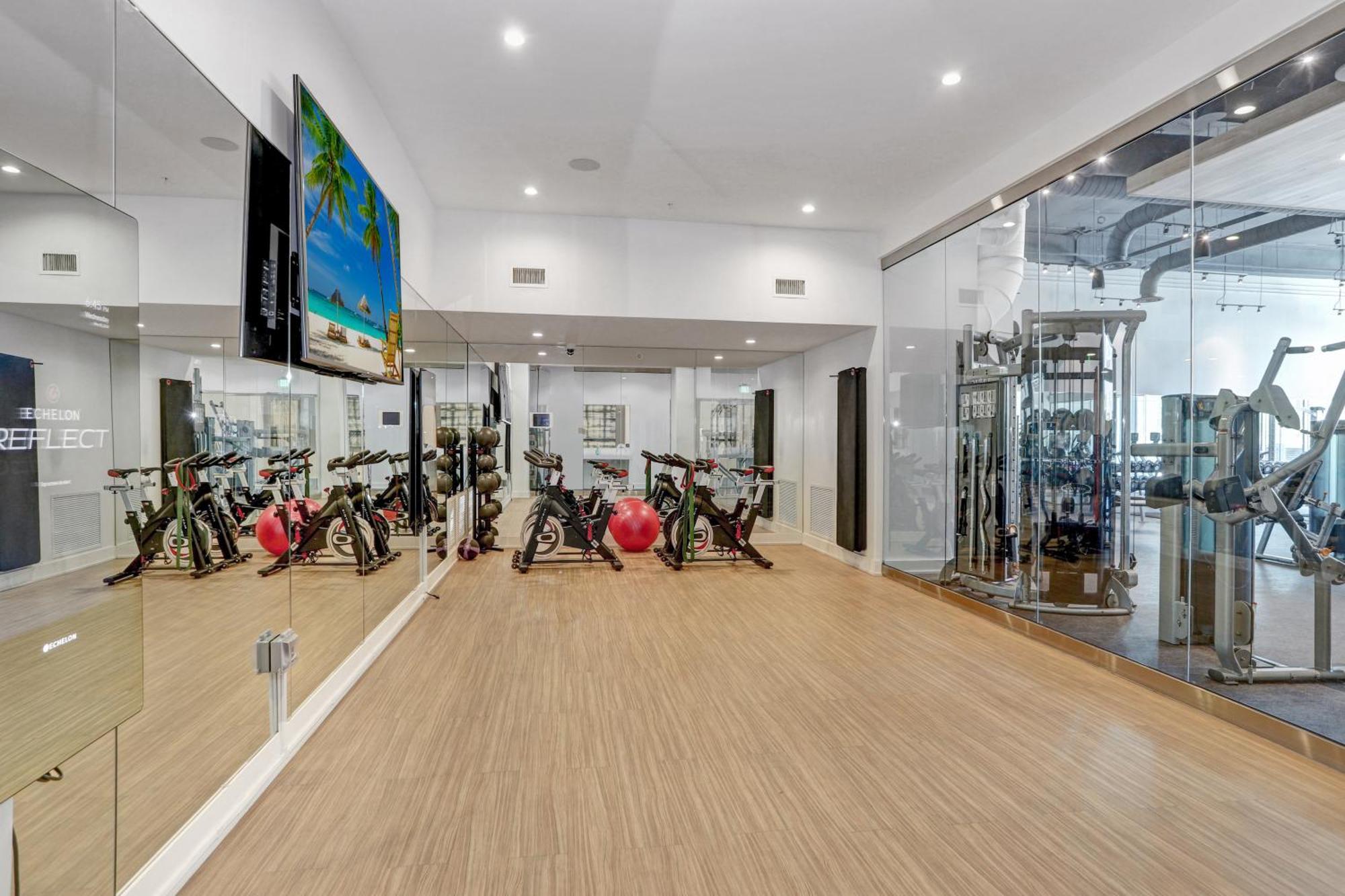 Apartamento Downtown Tampa Gem 1-Bd W/Pool, Gym, & Sky Lounge Exterior foto